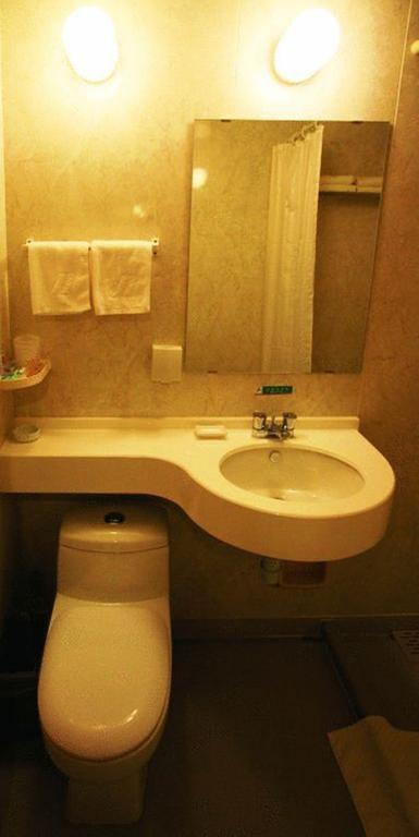 Jinjiang Inn - Changchun Convention & Exhibition Center Екстер'єр фото